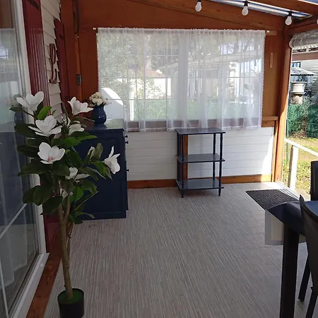 Campsite Mobil Home, 4 Personnes, 3 Etoiles A La Tremblade