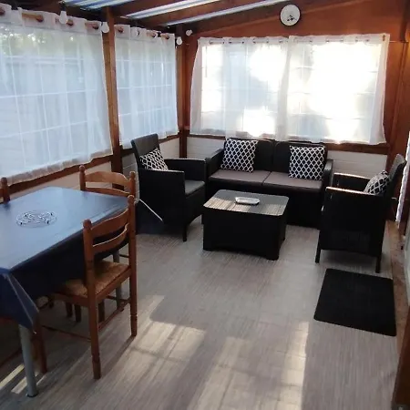 Campingplatz Mobil Home, 4 Personnes, 3 Etoiles A